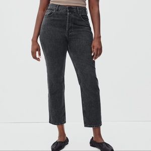 Everlane Curvy 90’s Cheeky Jean 28 Ankle Washed Black